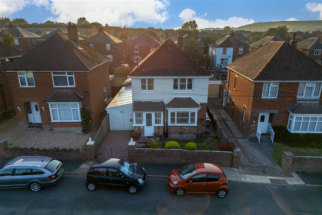 Property photo 3 of 24 Front