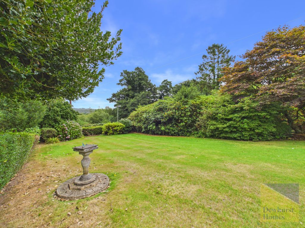 Property photo 3 of 29