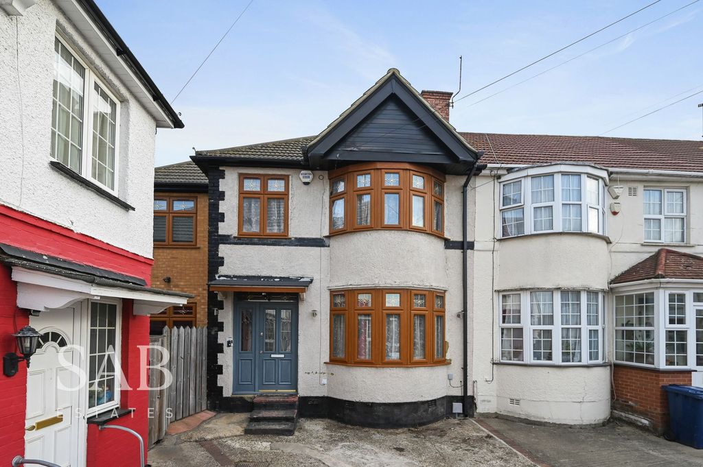 Property photo 1 of 15