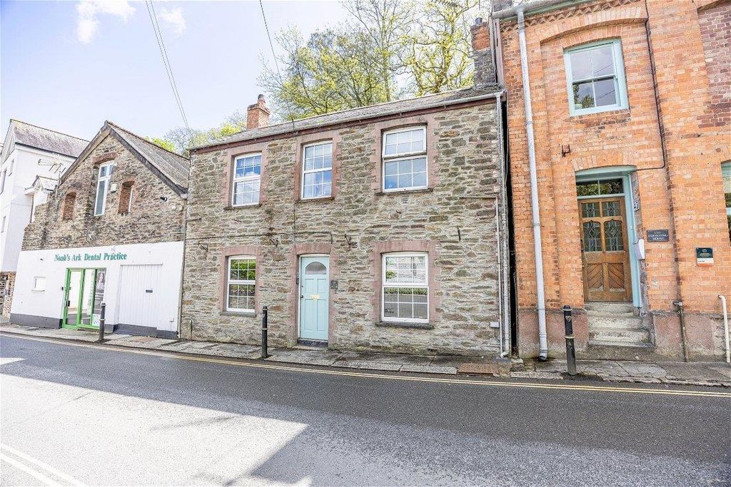 Property photo 1 of 16 Slipway Cottage 1.Jpeg