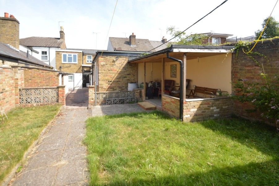 Property photo 3 of 11