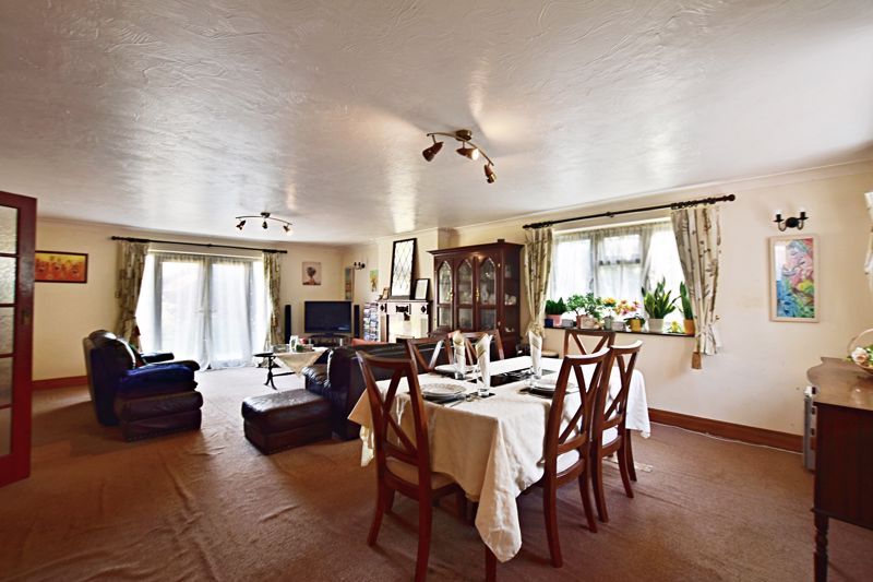 Property photo 3 of 22 Photo 3