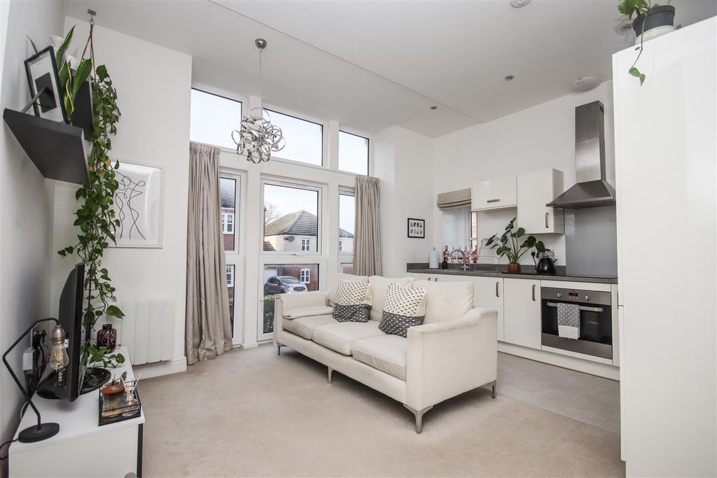 Property photo 2 of 12 Img_0714.Jpg