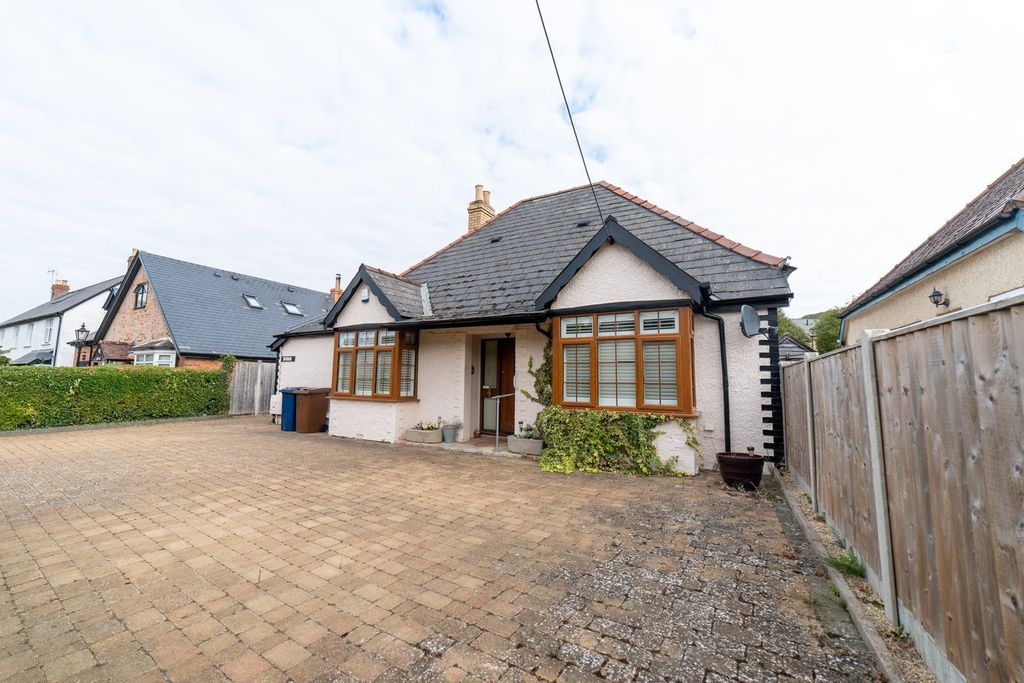 Property photo 1 of 26