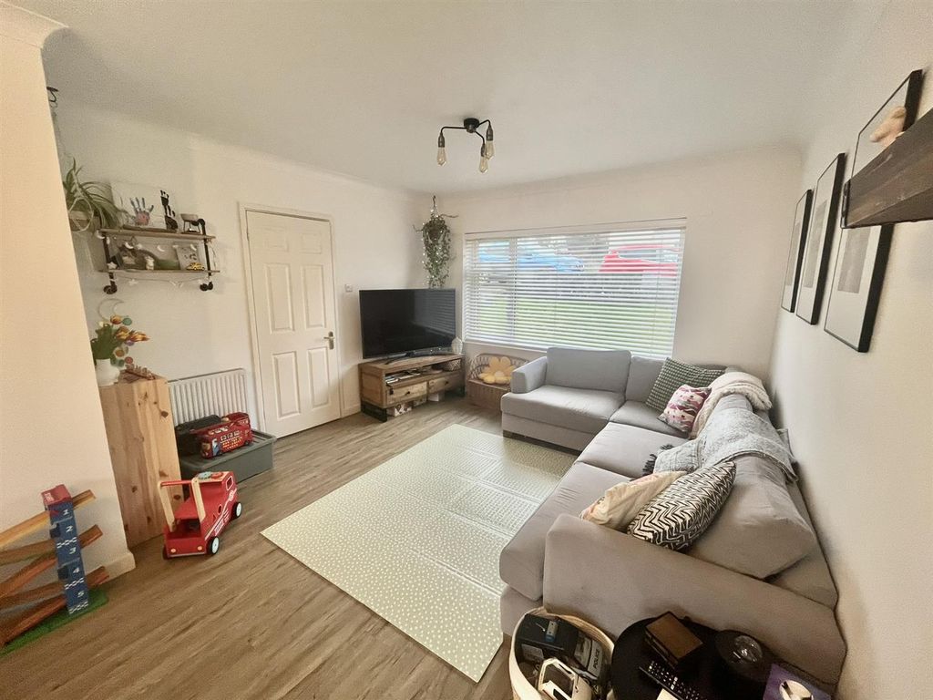 Property photo 2 of 17 Img_4448.Jpeg