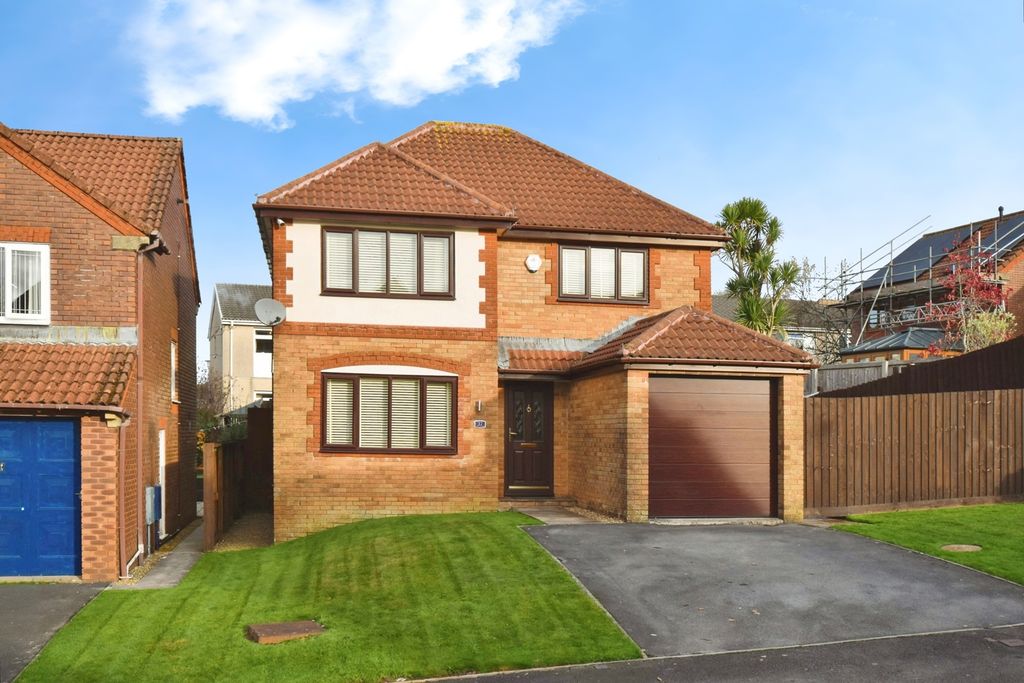 Property photo 1 of 27 Pbox-Img.Jpg