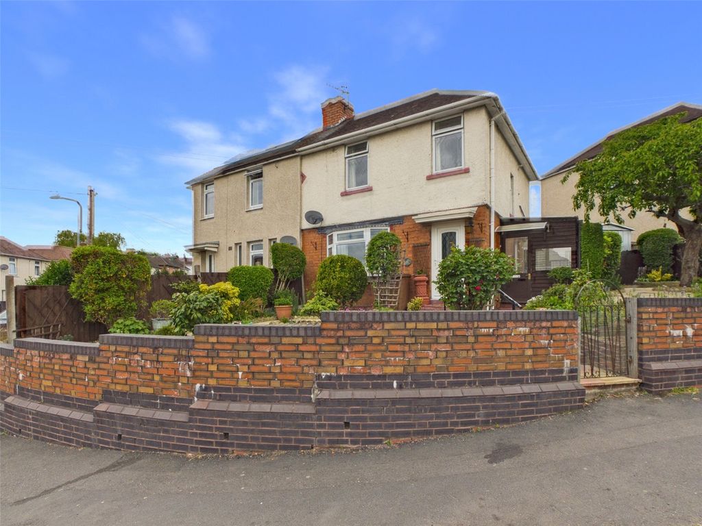 Property photo 1 of 19 Picture No. 01