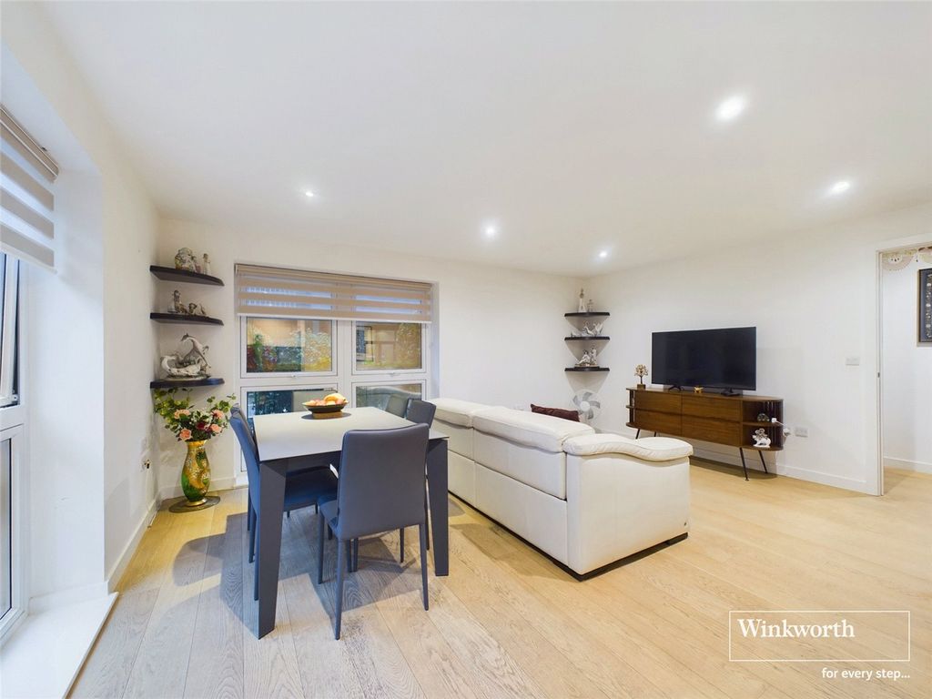 Property photo 1 of 11 Open Plan Living