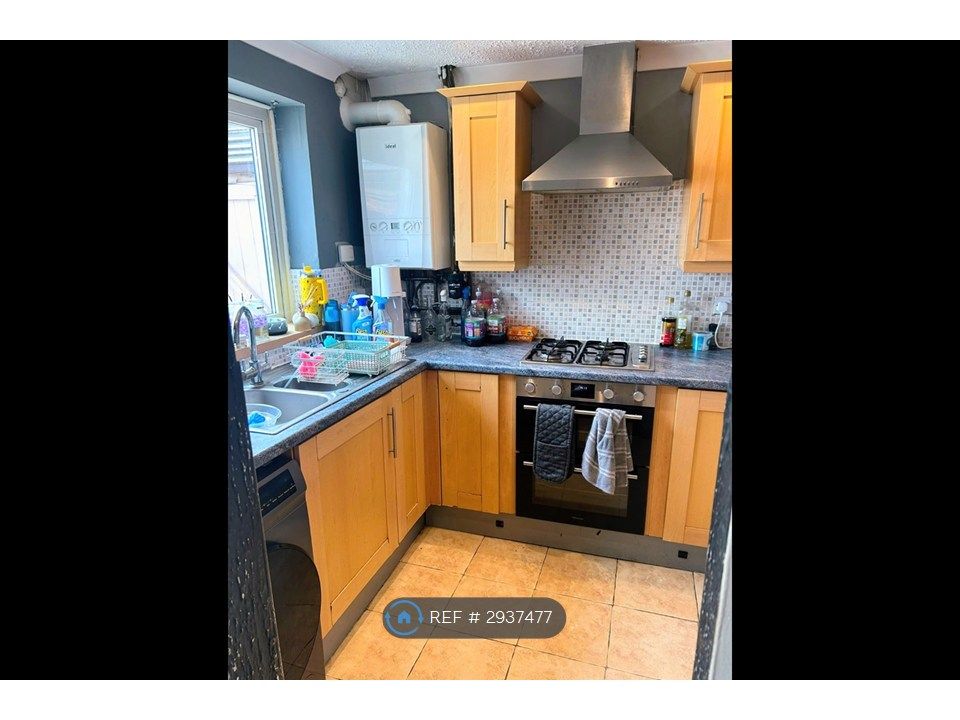Property photo 3 of 3