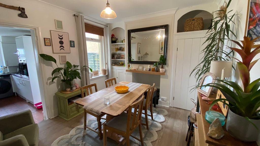 Property photo 3 of 6 Img_0556