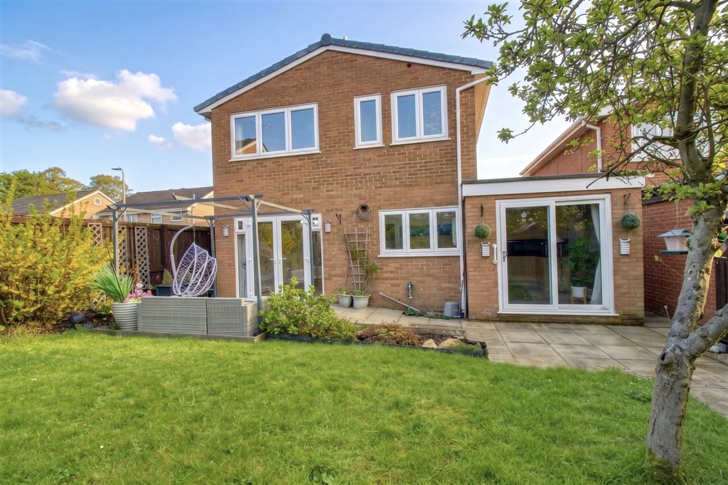 Property photo 3 of 13