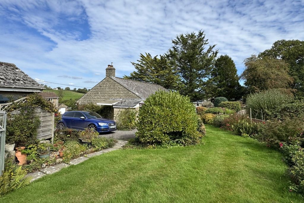 Property photo 2 of 12 Picture No. 03