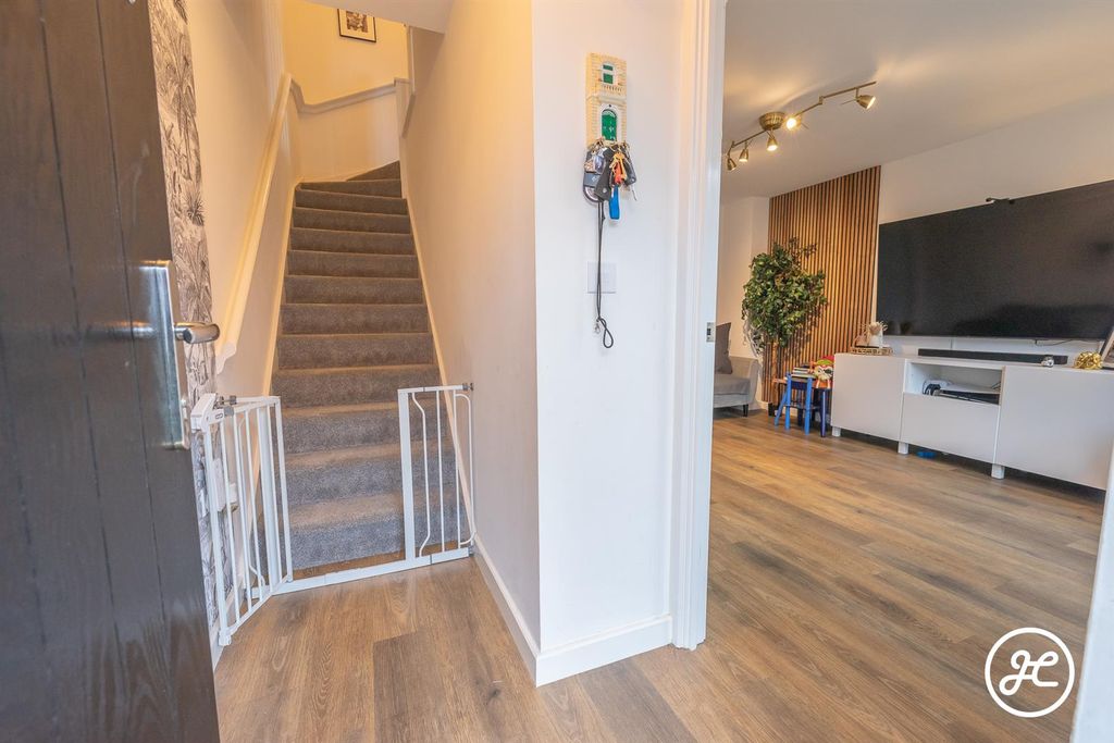 Property photo 2 of 18 Dsc03117.Jpg