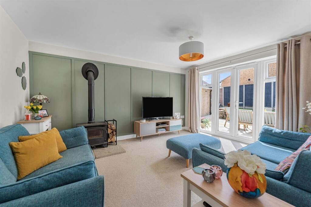 Property photo 1 of 3