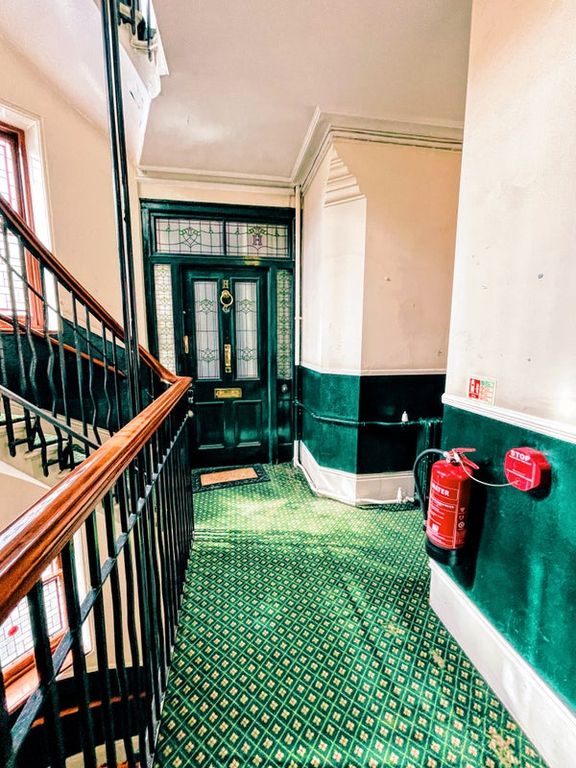 Property photo 3 of 6