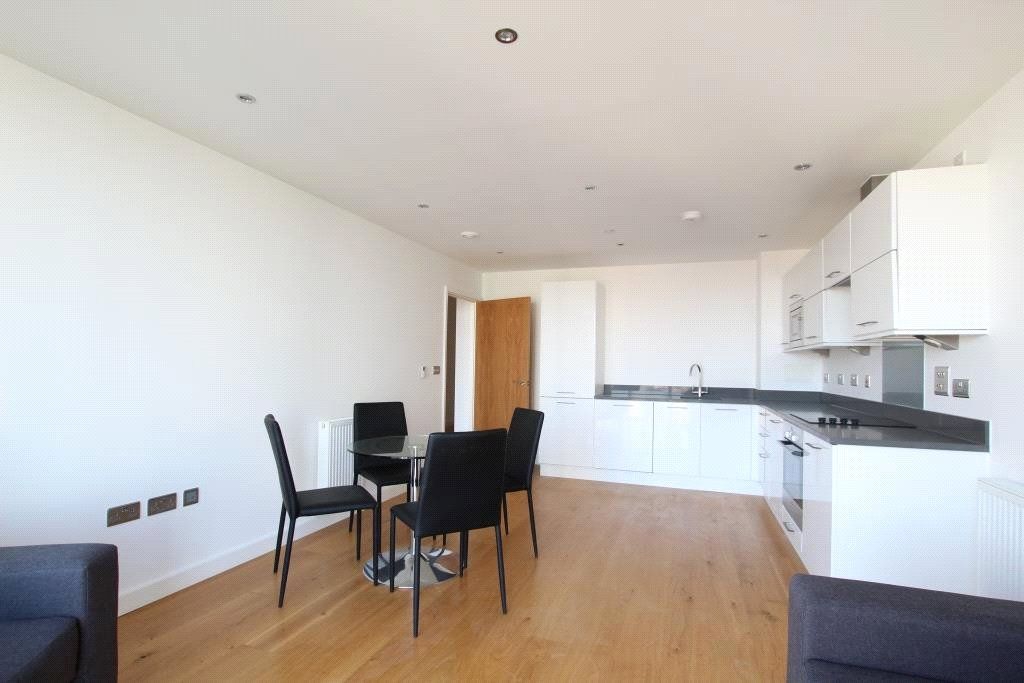 Property photo 2 of 14 Picture No. 05