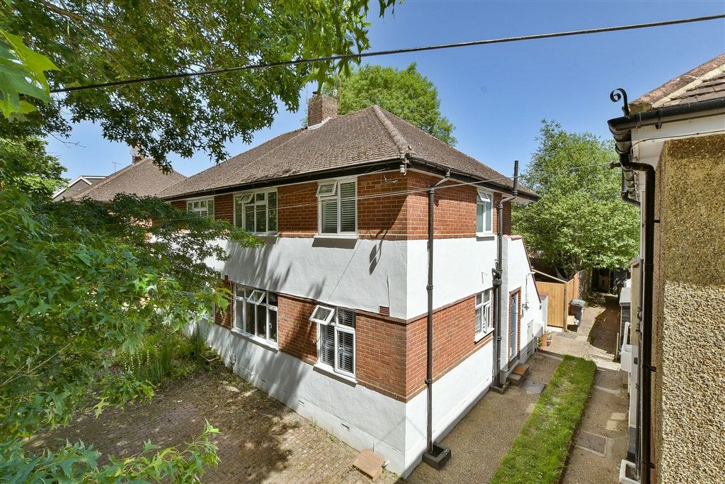 Property photo 1 of 11 External (Web)