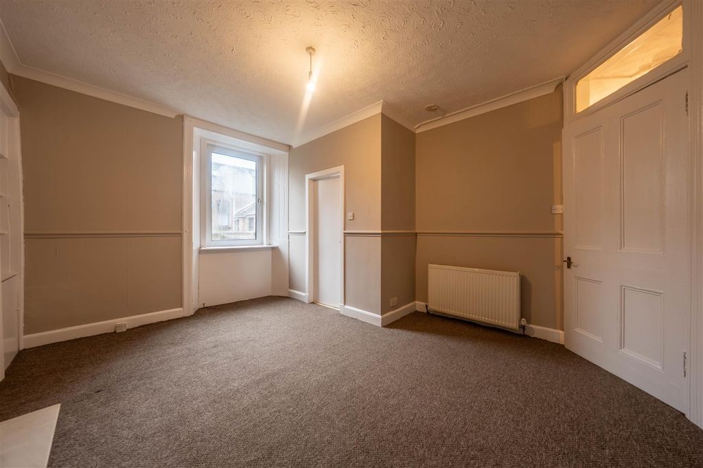 Property photo 3 of 12 Dsc01446-Hdr.Jpg