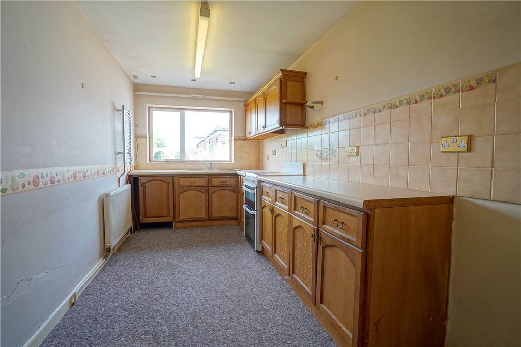 Property photo 3 of 11 Picture No. 05