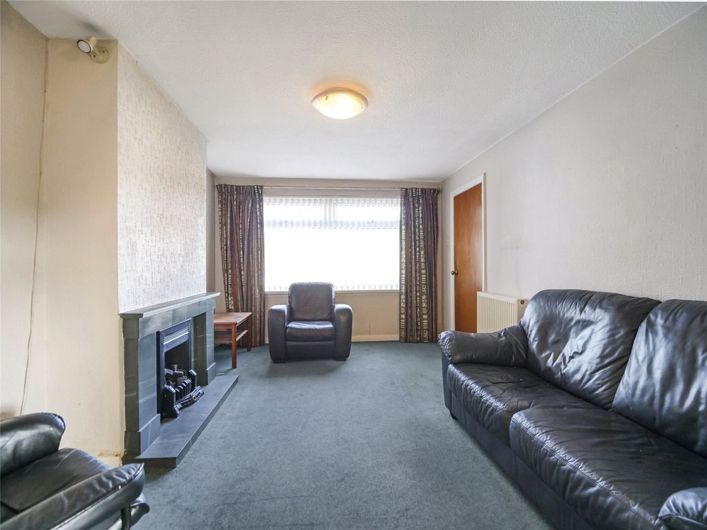 Property photo 2 of 21 Picture No. 03