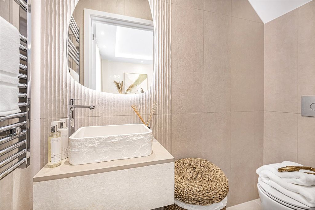 Property photo 2 of 5 Bathroom