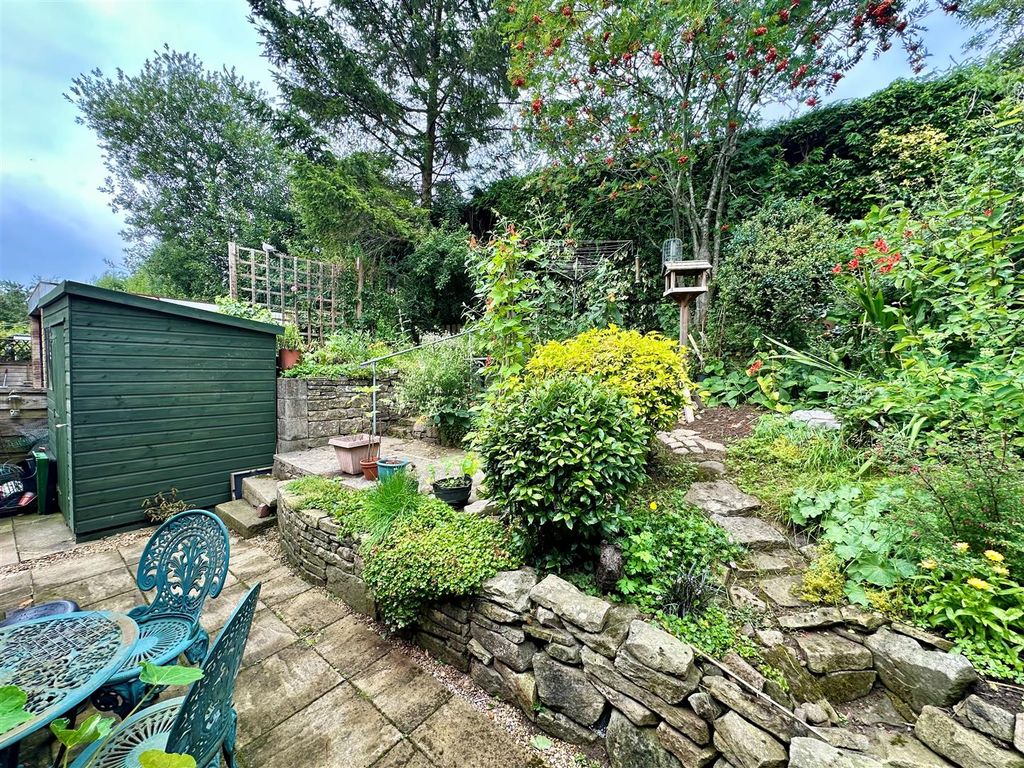 Property photo 2 of 13