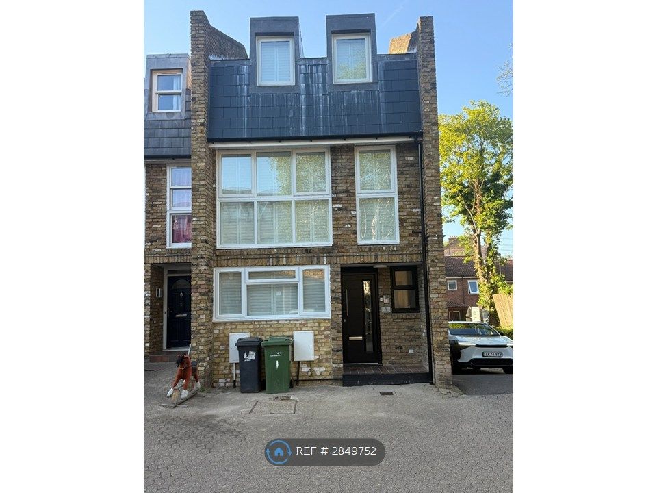 Property photo 1 of 26