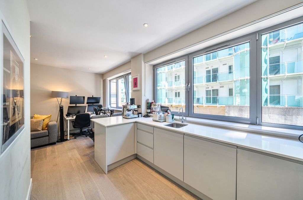Property photo 1 of 18 1440131-5-69F1F01...