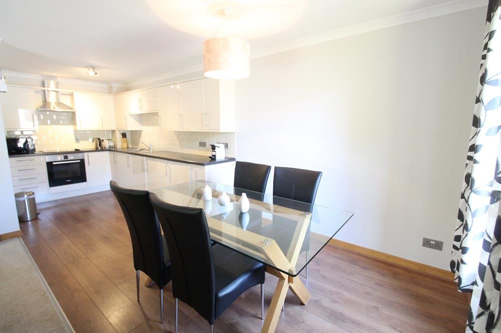 Property photo 1 of 9 Dining Kitchen 1