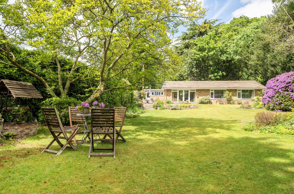 Property photo 1 of 29 1463886-6-6A0F9Fd...