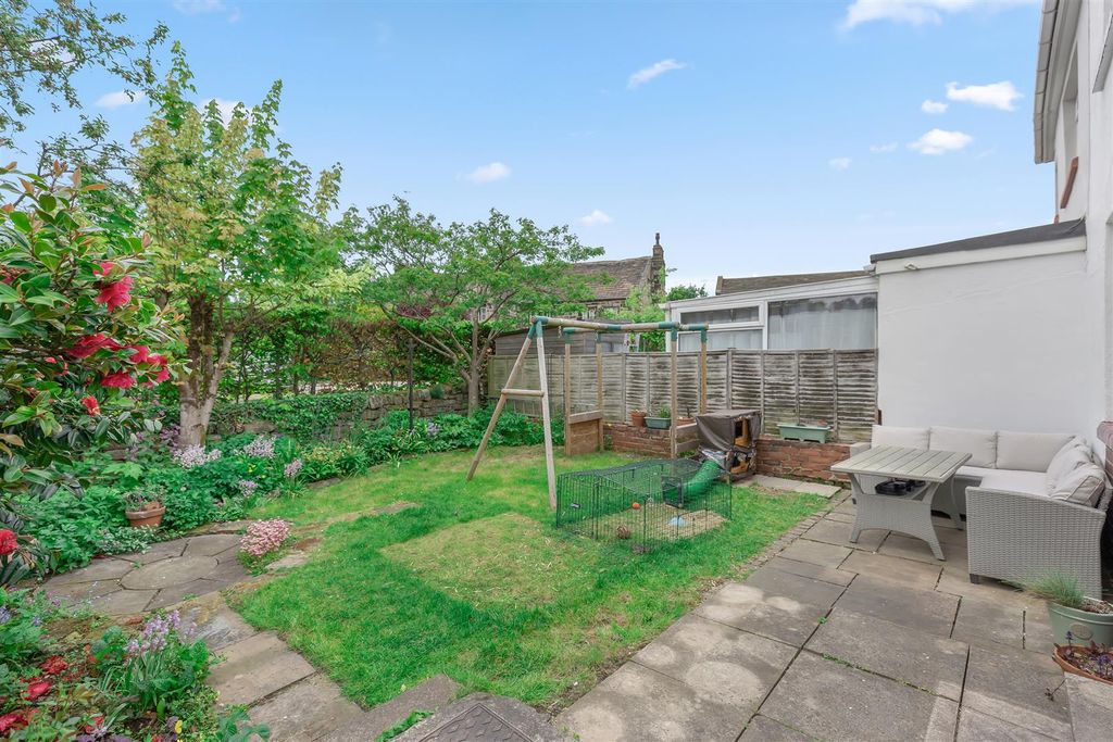 Property photo 2 of 23 Rear Garden
