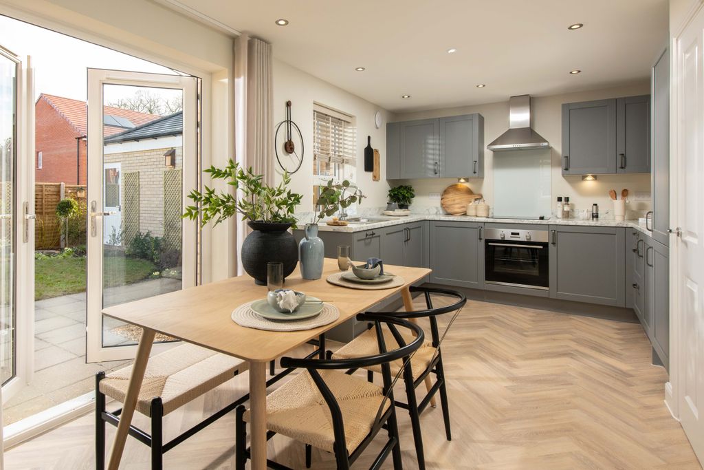 Property photo 2 of 8 St Peters Chase Martham Kitchen Diner