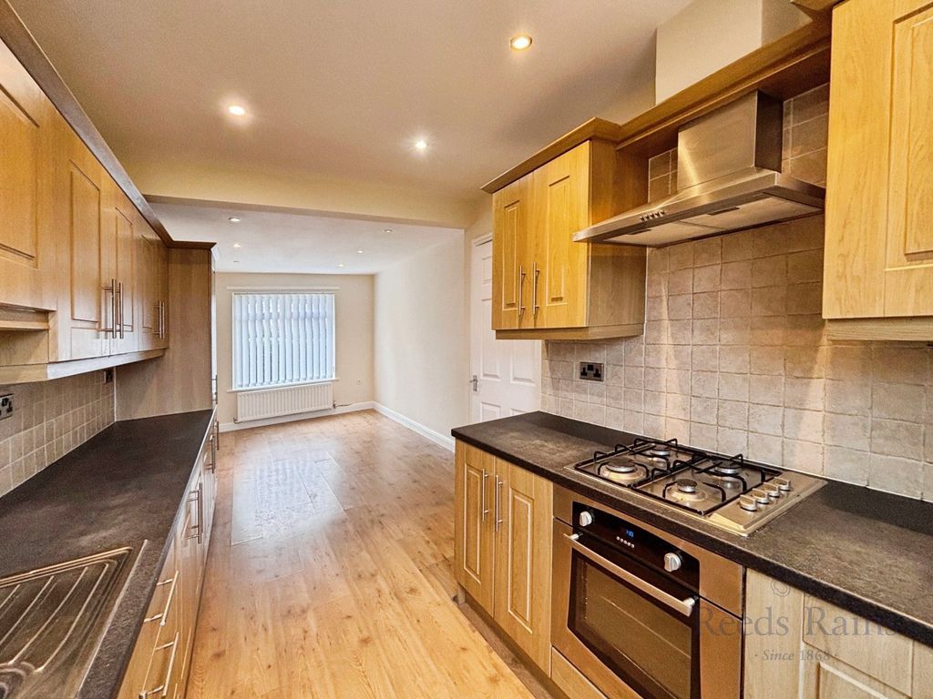 Property photo 3 of 18 Picture No. 18
