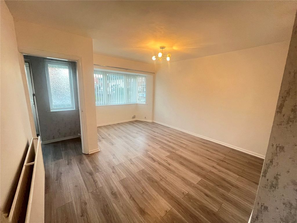 Property photo 3 of 15 Picture No. 16