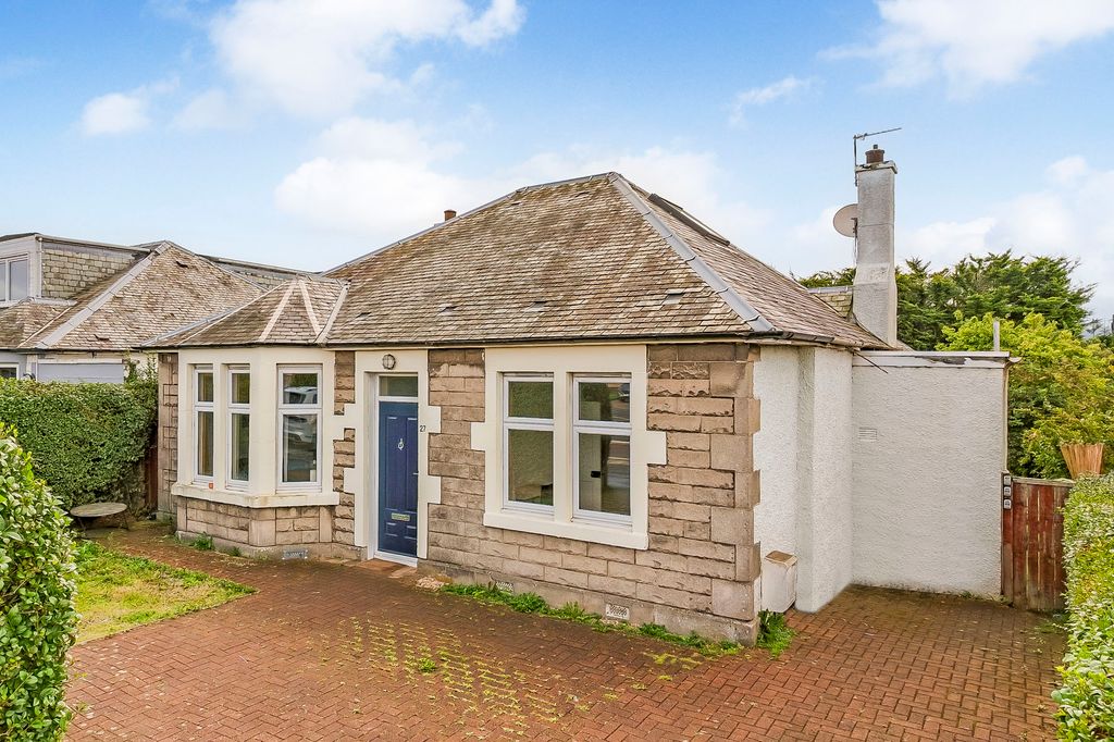 Property photo 1 of 23
