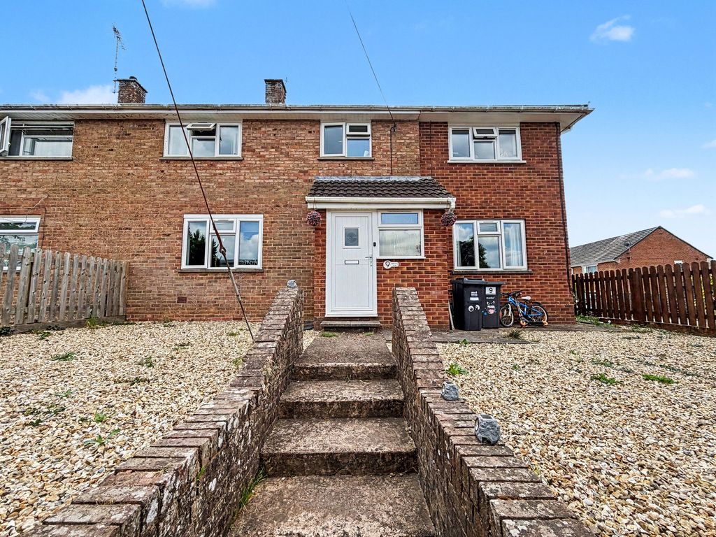 Property photo 1 of 23