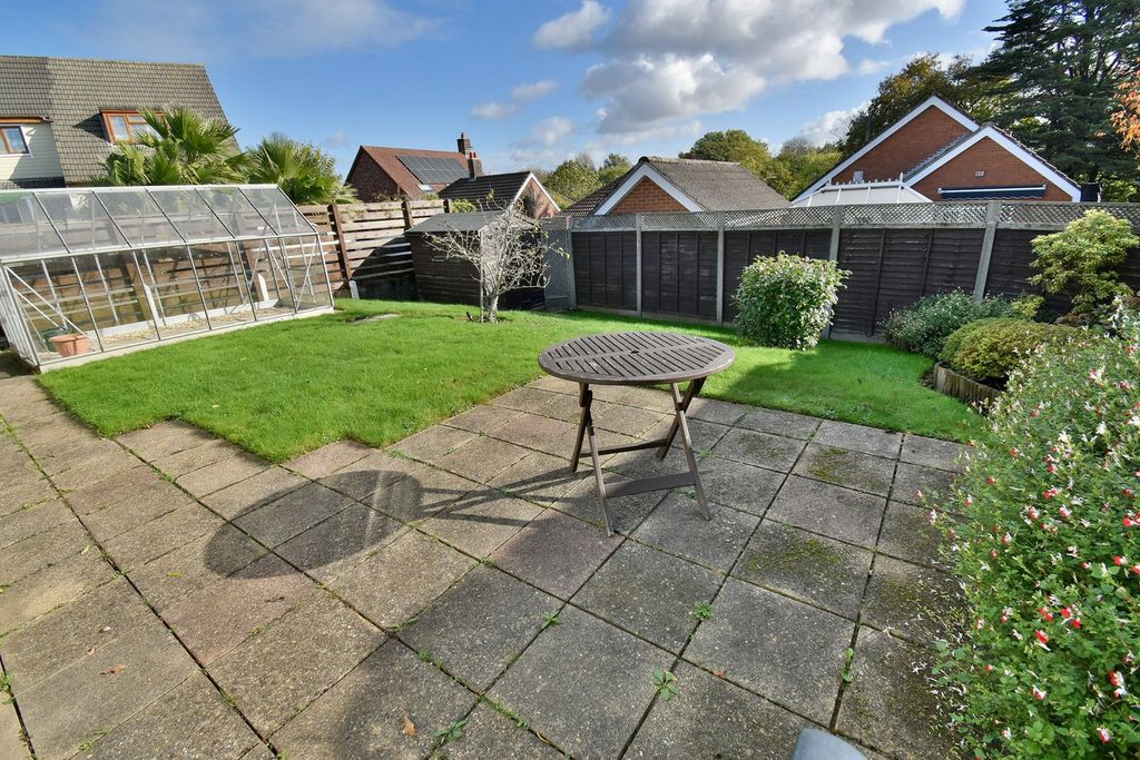 Property photo 2 of 14