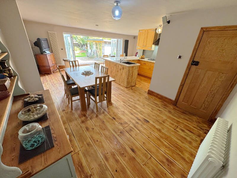 Property photo 3 of 33 Family Dining Kitchen