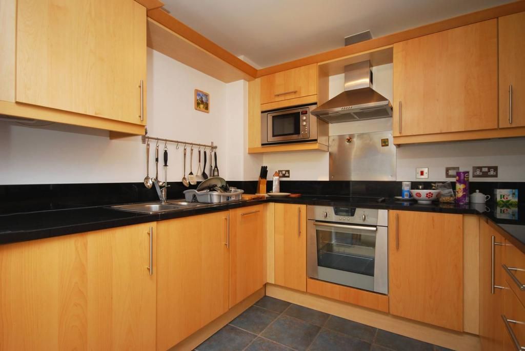 Property photo 2 of 12