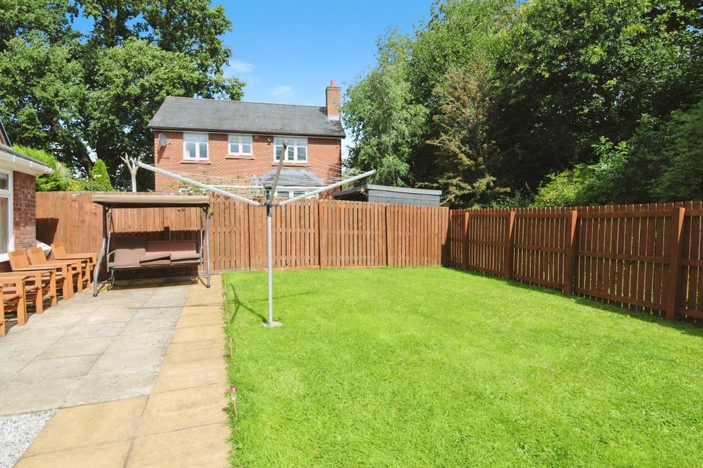 Property photo 3 of 18 Photo