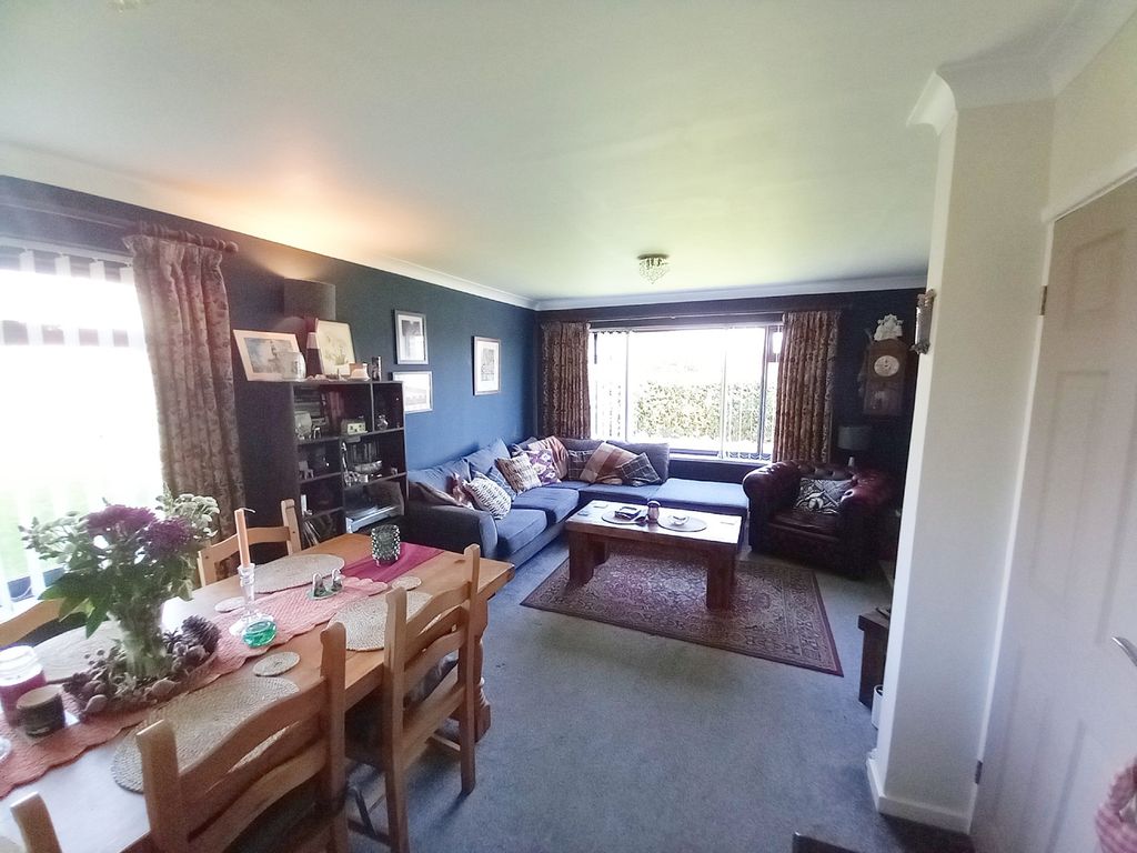 Property photo 3 of 24 Lounge Dining Room