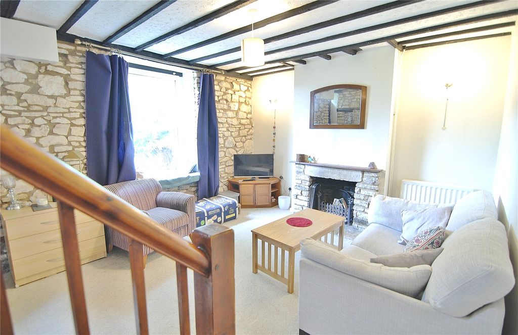 Property photo 3 of 17 Picture No. 15