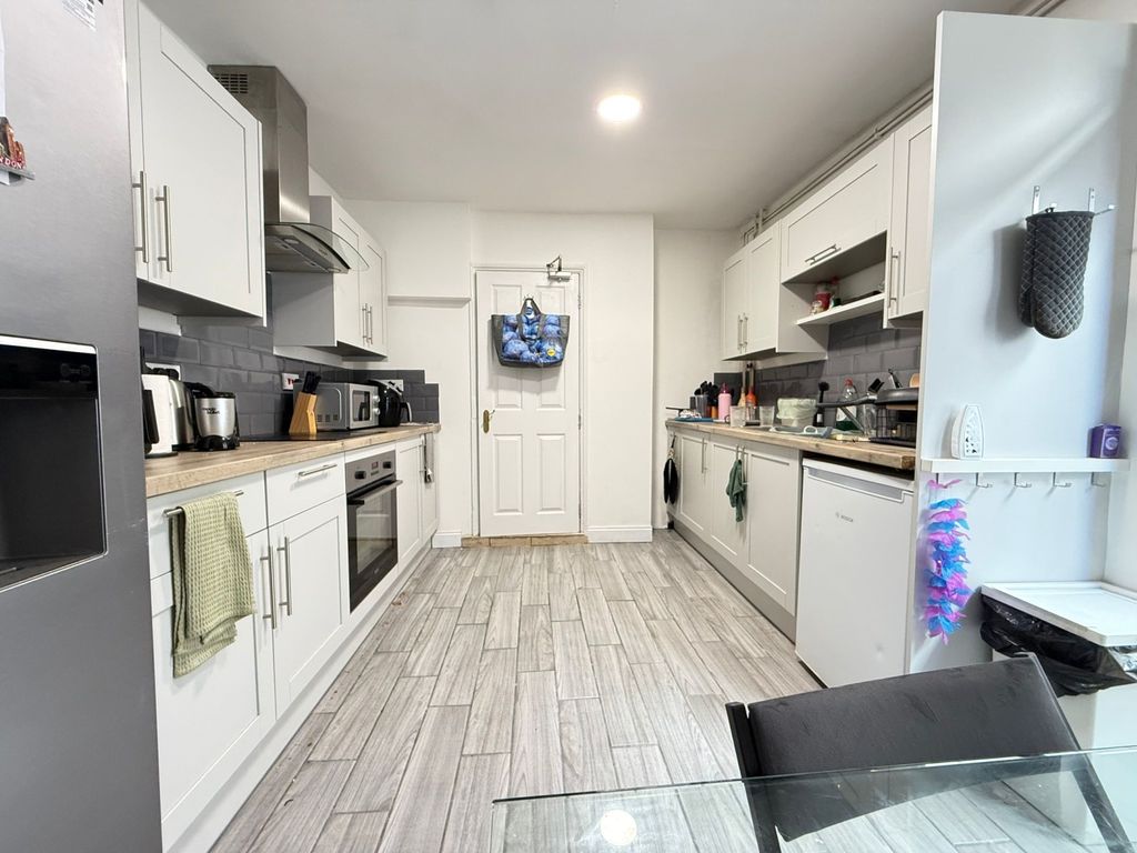Property photo 1 of 9 191Dd003-Fdce-4Df1-Ae8F-d72B34Fed934