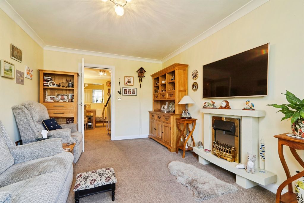 Property photo 1 of 25