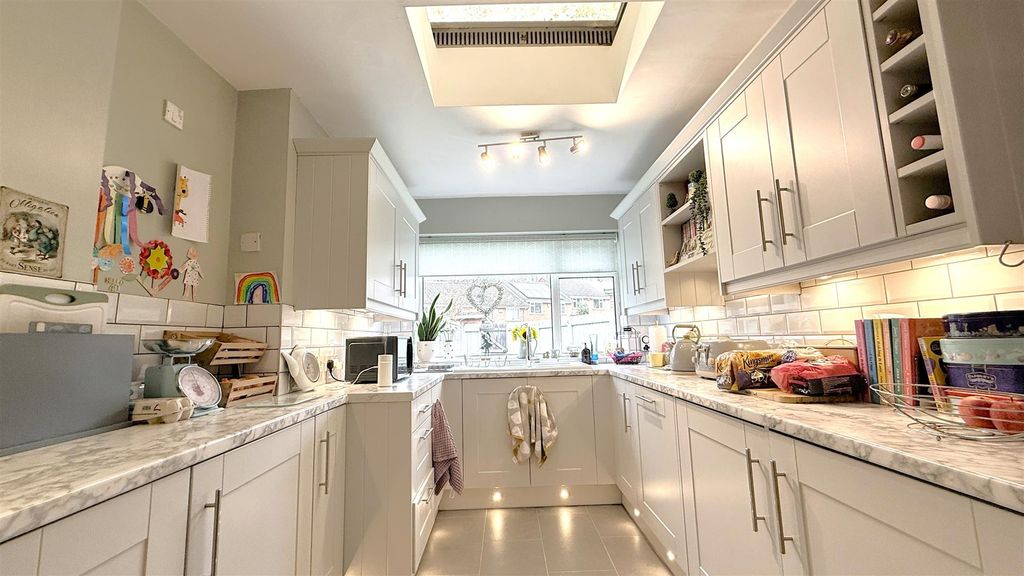 Property photo 3 of 19 Img_8627.Jpeg