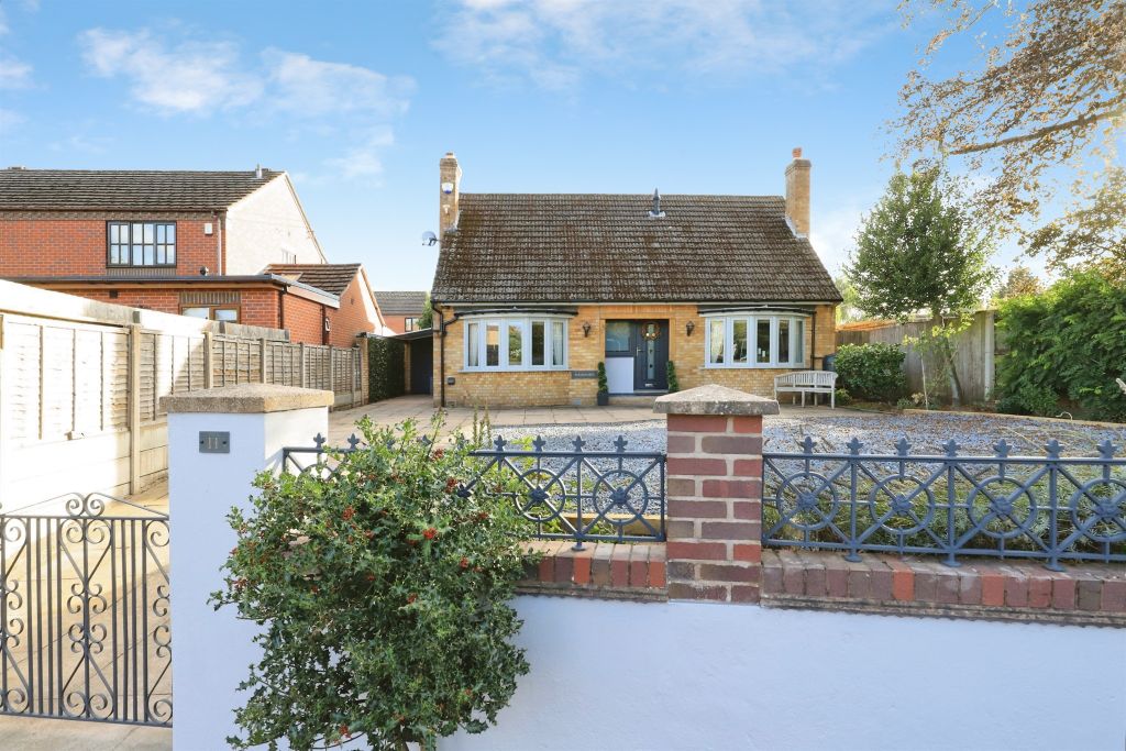 Property photo 1 of 25
