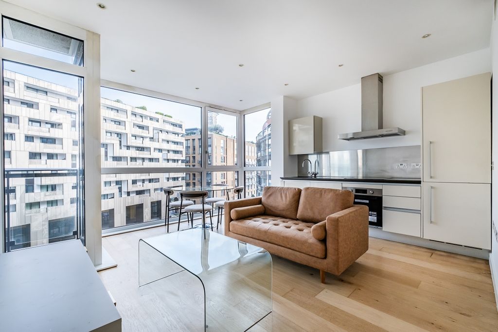 Property photo 1 of 13 Reception