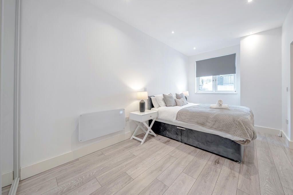 Additional image 13 of 2 bed flat for sale2 Bedroom Apartment In Avenir Heights, Station Approach Road, Coulsdon CR5