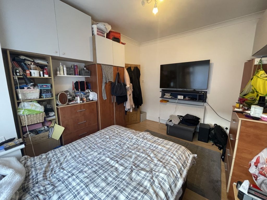 Property photo 3 of 14 Gallery