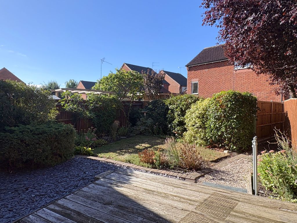 Property photo 2 of 20 Img 1173